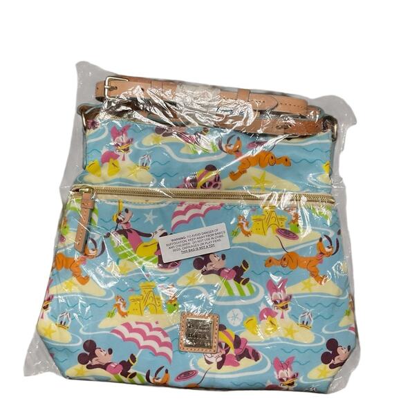 Disney Handbags - Disney Aulani Dooney & Bourke Crossbody Bag Beaches Fab 5 NWT RARE 10 X 12 X 3